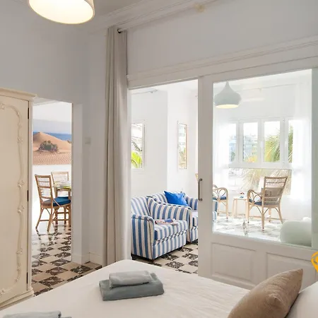 Living Canteras Homes - South Facing & Parking *